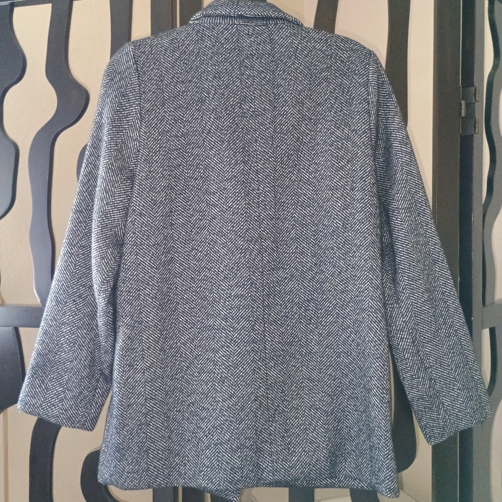 4/$25 Old Navy Herringbone Coat, S - Picture 3 of 6